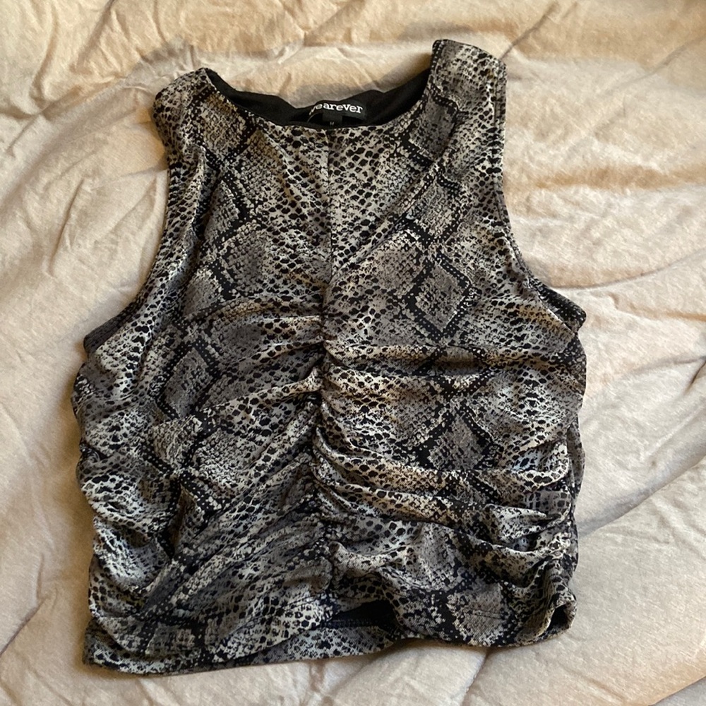 Snake print top